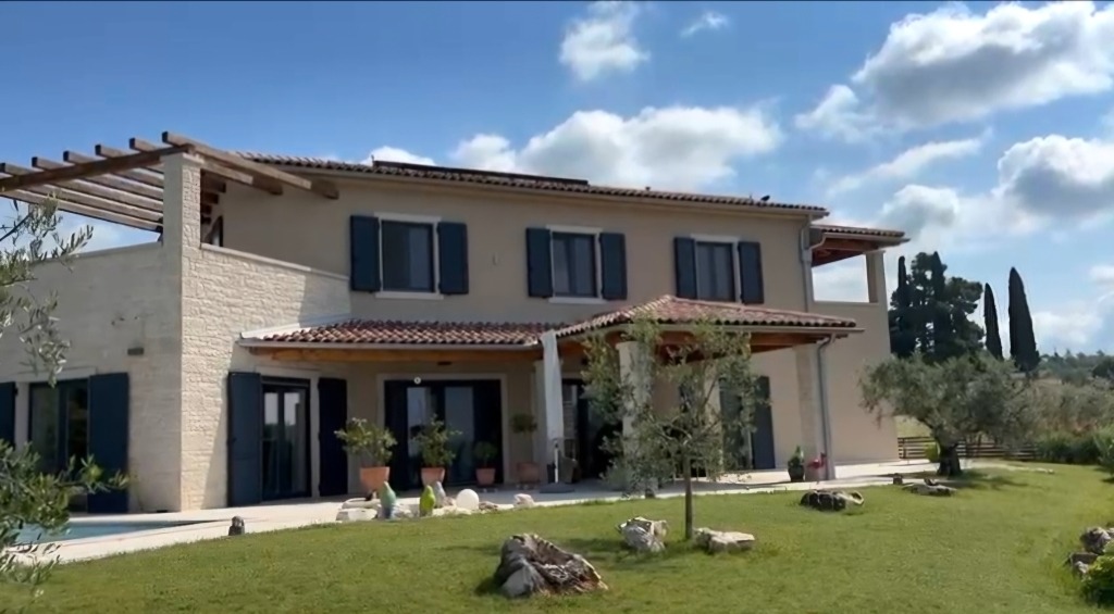 Screenshot_20250530_071702_WhatsApp